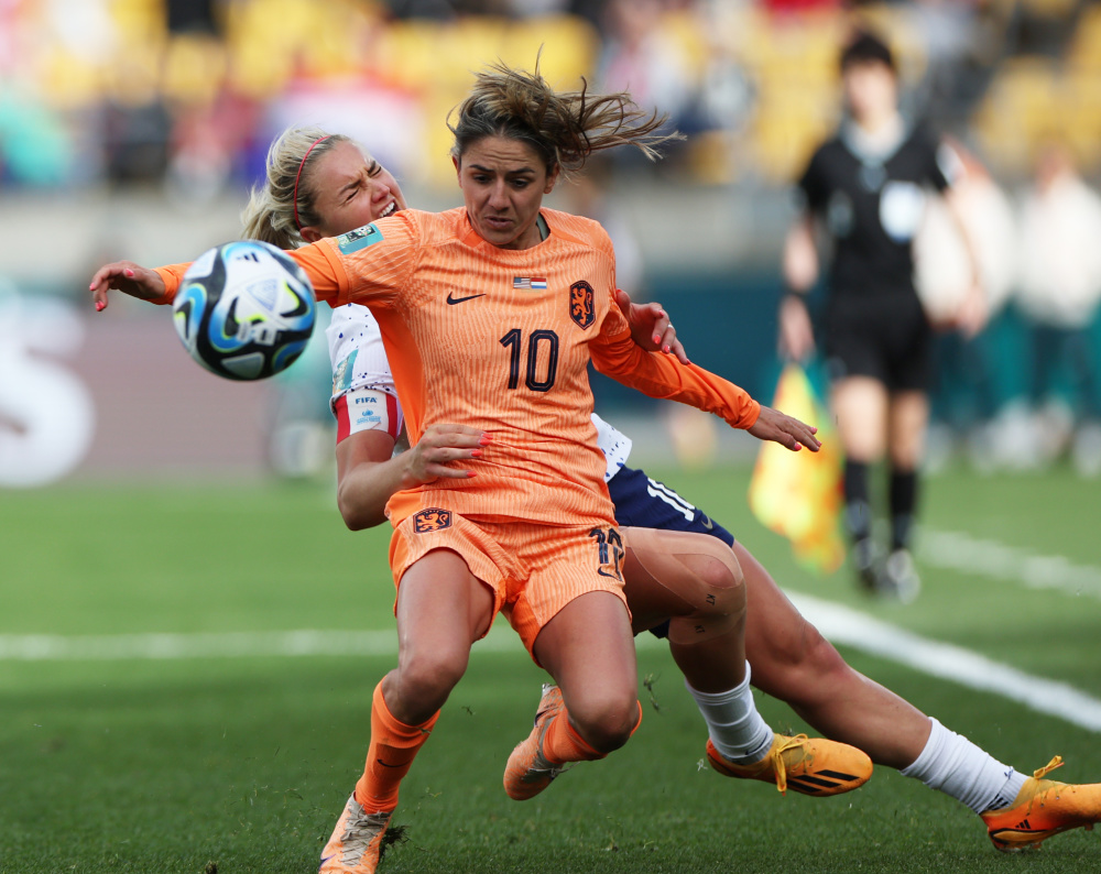 美国女足队员受伤，无法参加接下来的比赛的简单介绍